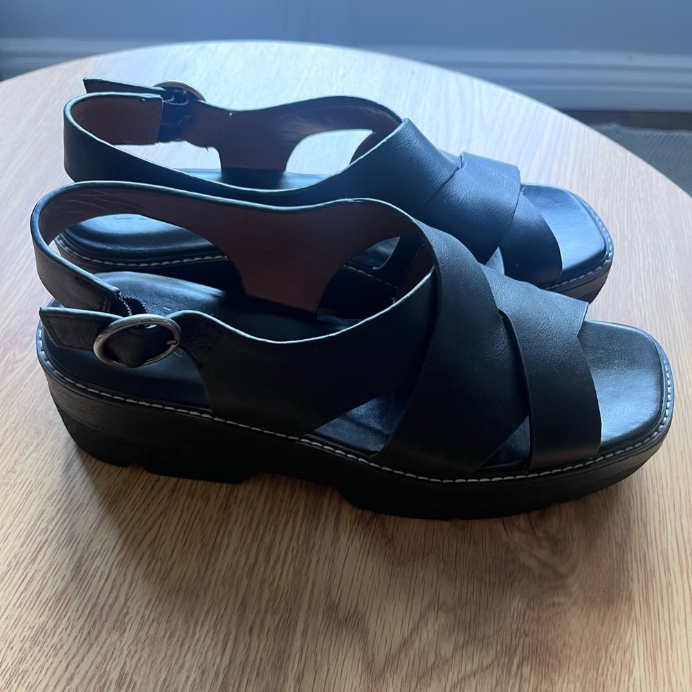 Naturalizer Black Women's Sandals